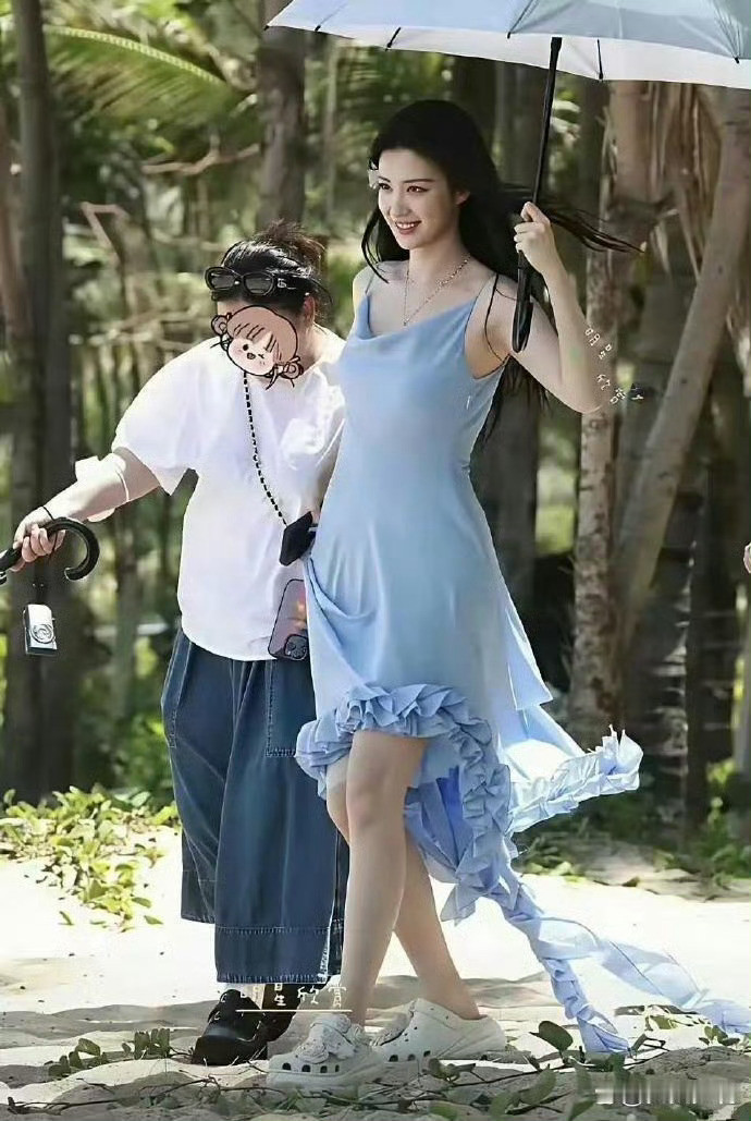 王楚然到底多高啊，这大体格子看着就很美