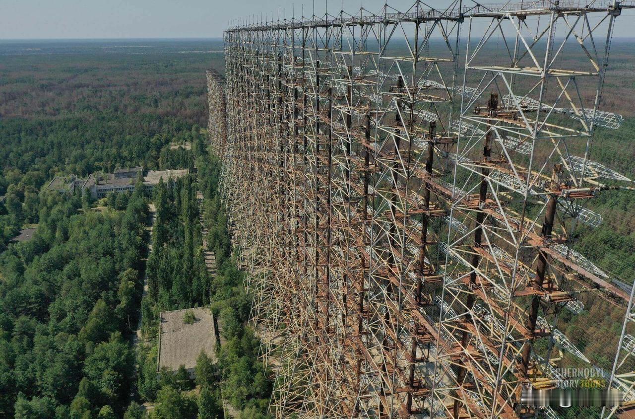 上世纪70年代，苏联建造了一部威力极其强大的雷达……它甚至能让远在数千公里之