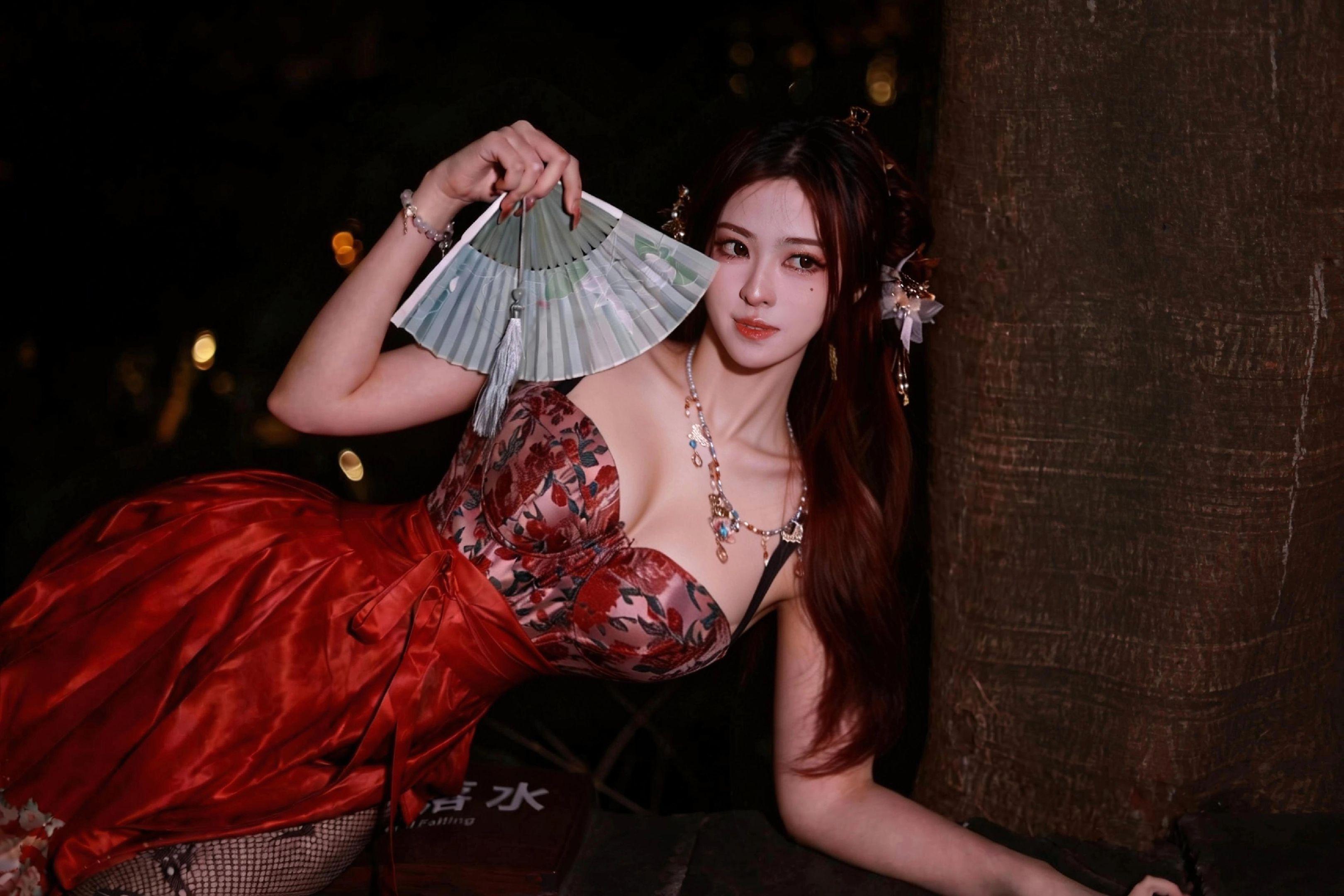 听说这样的照片互勉摄影师给小瓜子拍了一百多张