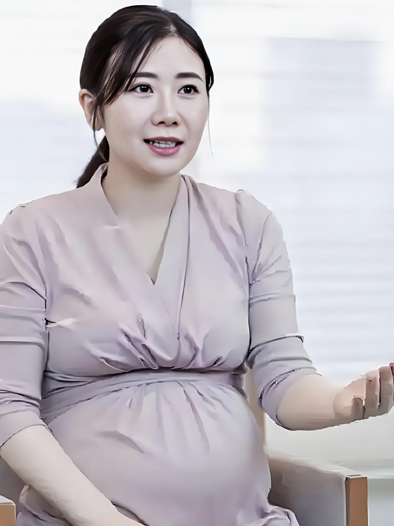 多读书真的有用不信你看看福原爱，官宣再婚时一句“离婚后才正式交往的”直接打破