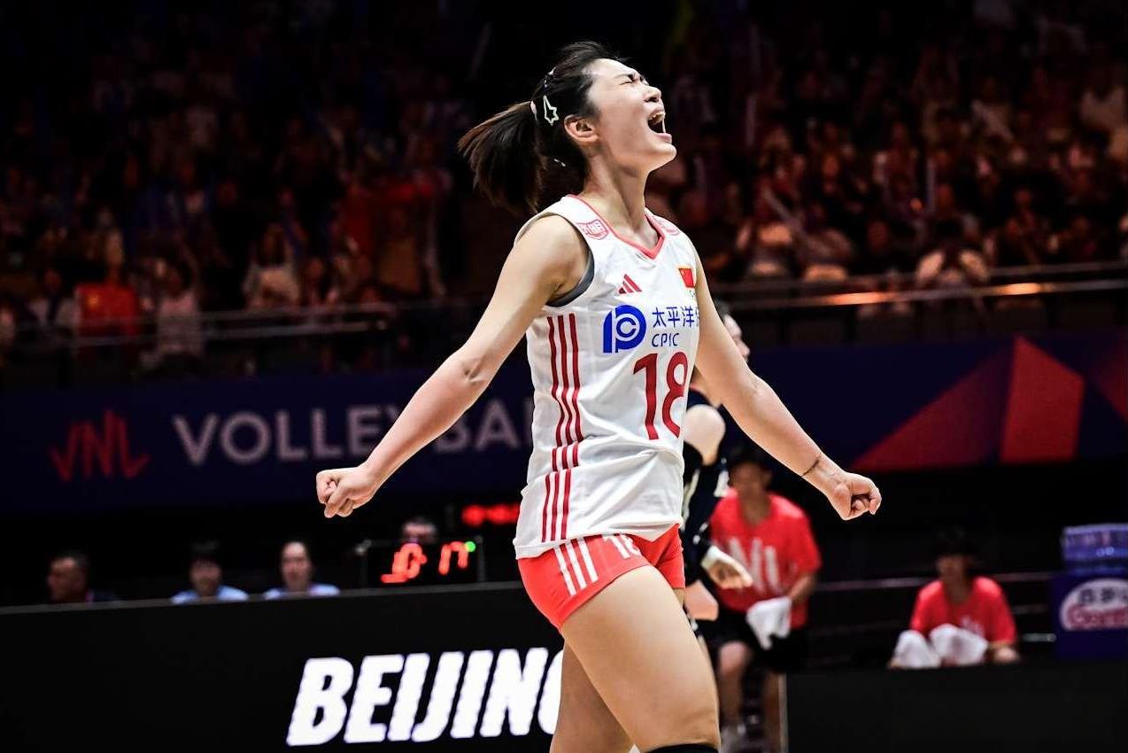 如果说中国女排3-0比利时一役最佳球员是小二传张籽萱，那么中国队1-3负于波兰这