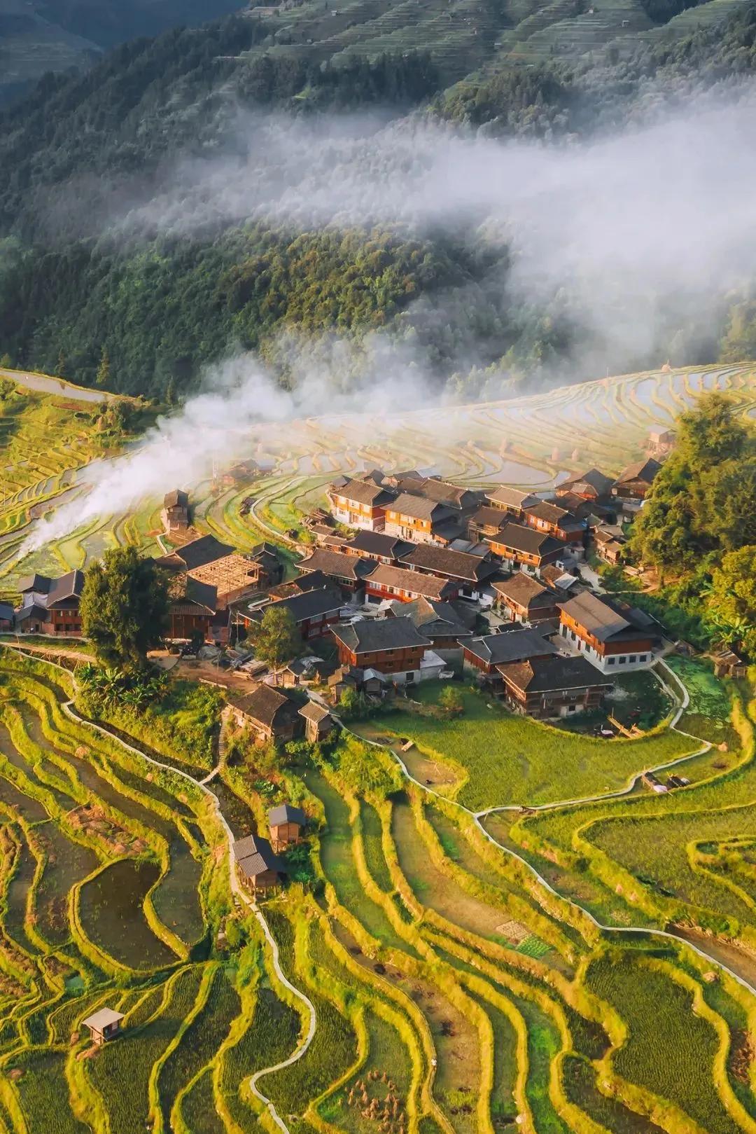贵州黔东南这个地方，人文与自然相互交融，犹如世外桃源，看看你去过吗？加榜梯田