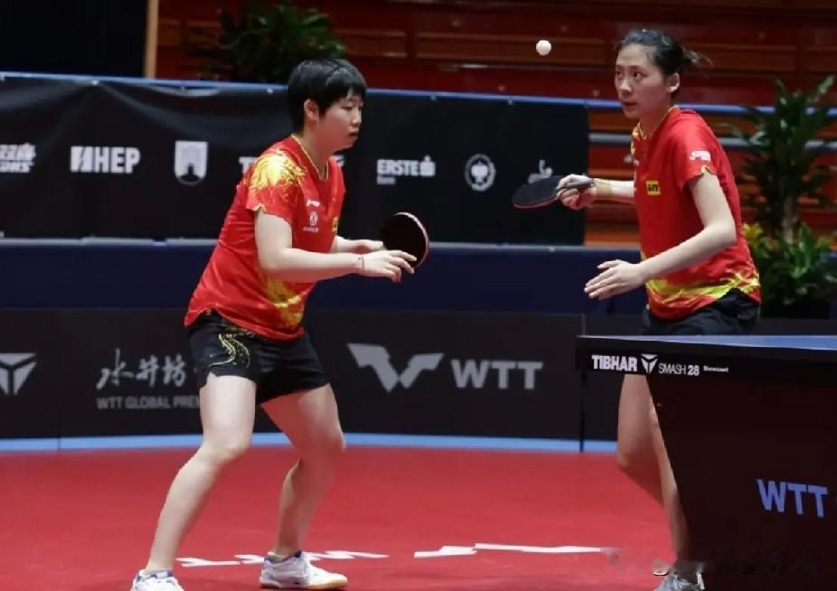 乒乓球WTT萨格勒布女双1/4决赛：陈熠蒯曼VS李多恩/崔瑞妍。第一