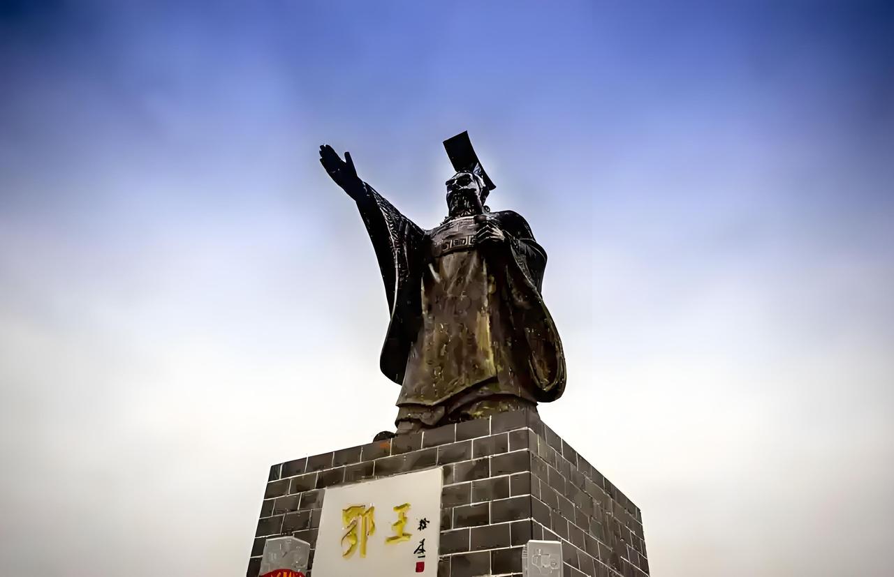 大冶和阳新这俩地方，正铆足了劲往前冲呢！大冶太猛了，2024年GDP达930.