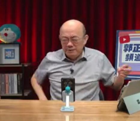 郭正亮为蔡康永正名，称蔡康永真是去看看，因为好奇心。还称蔡康永是个好奇宝宝。