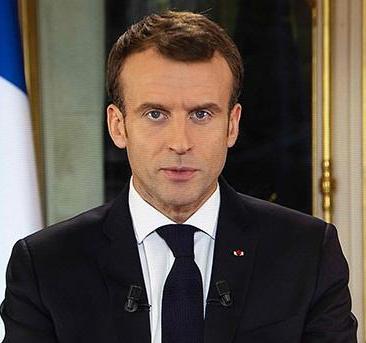 马克龙刚访华回去。就喊话欧盟要联合反击。现在又屁颠颠来道歉！！！欧盟27