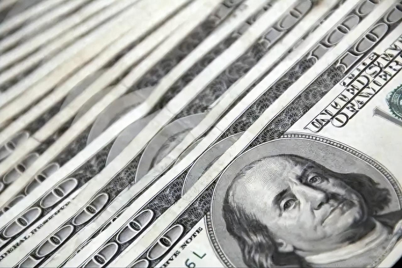 全世界没料到，美国动作真快，没踩中东坑，反而一招洗空30万亿债-阅读前请