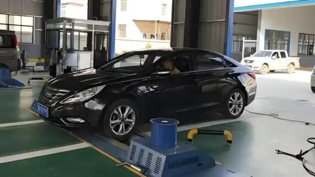 车主必看！你的爱车几年一检？很多人都记错了还在为私家车年检时间犯愁？最新年