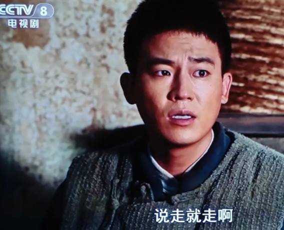怎么搞的，欧豪和杨幂看上去像两代人。《生万物》里杨幂演的绣绣，明明单看还行啊，