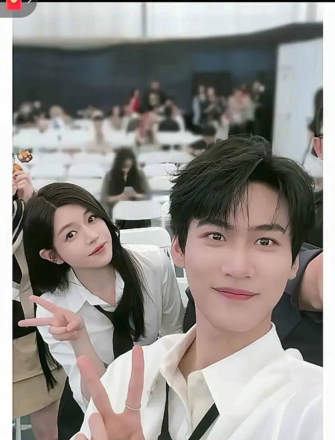 这剧《狙击蝴蝶》没爆，但口碑挺硬。热度没冲到顶，可豆瓣分数从7.9涨到8.2，说