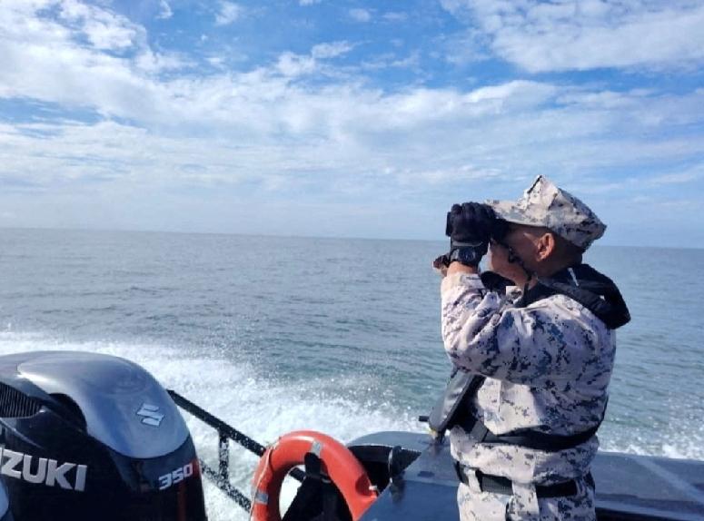 周六（9日），一艘载有缅甸罗兴亚难民的船只在马来西亚与泰国边境外海翻沉，至少7人