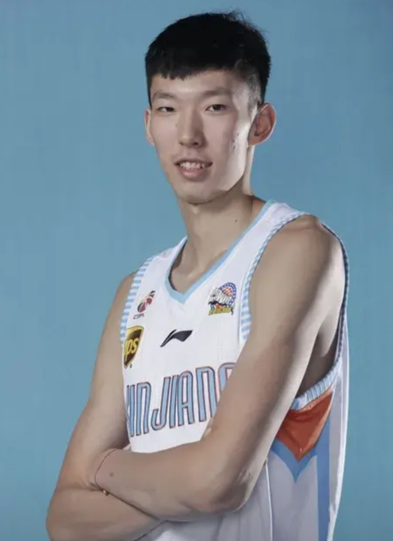 浙江广厦和北京队的差距其实就一个人。看了昨天浙江广厦和北京队的CBA决赛第一场