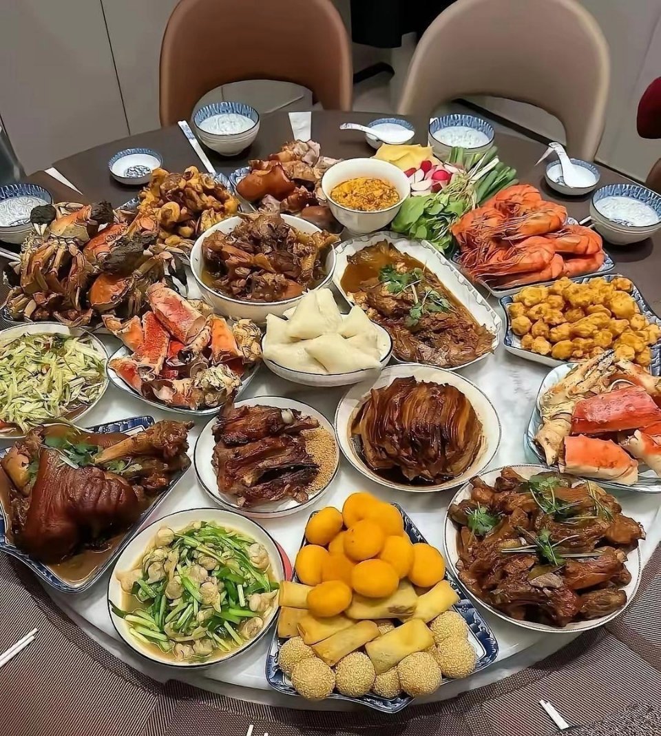 两桌菜你就喜欢哪个