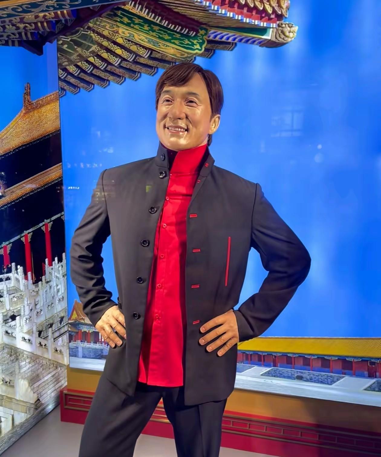 杜莎夫人蜡像馆，300多年的大IP，为什么突然就不香了？网友的评论一针见血：信