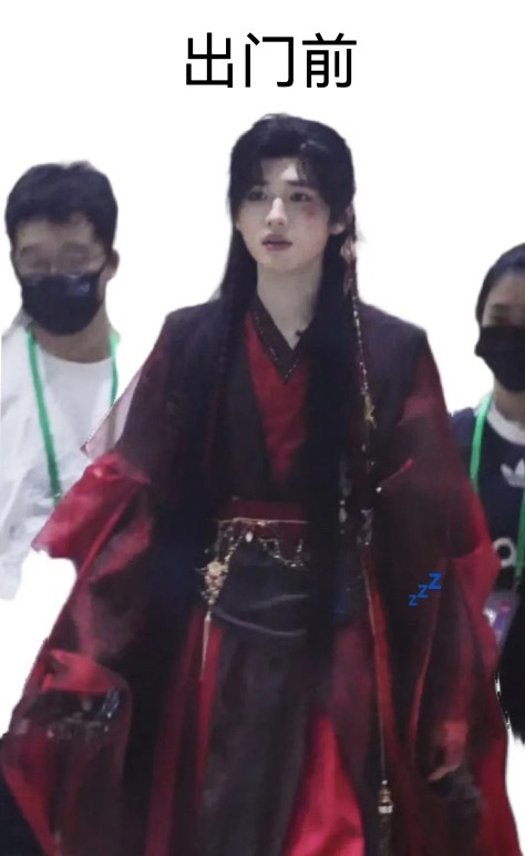 妈！我鬼混回来了！！！网友太会比较了，宋亚轩好可爱呀​​​