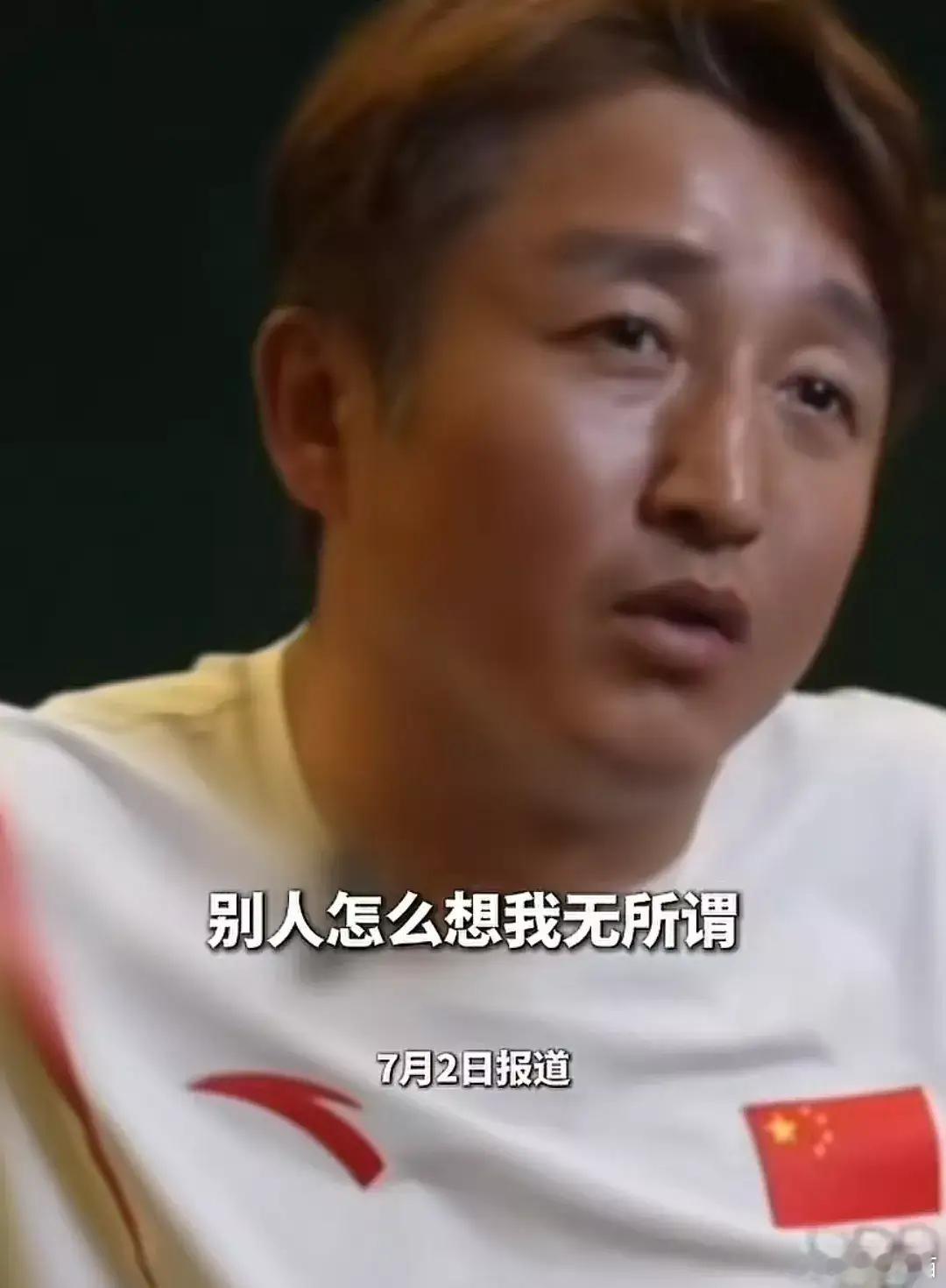 看了拳王邹市明的采访我实在理解不了，这么多钱放银行一年都有几百万利息，为什么一定