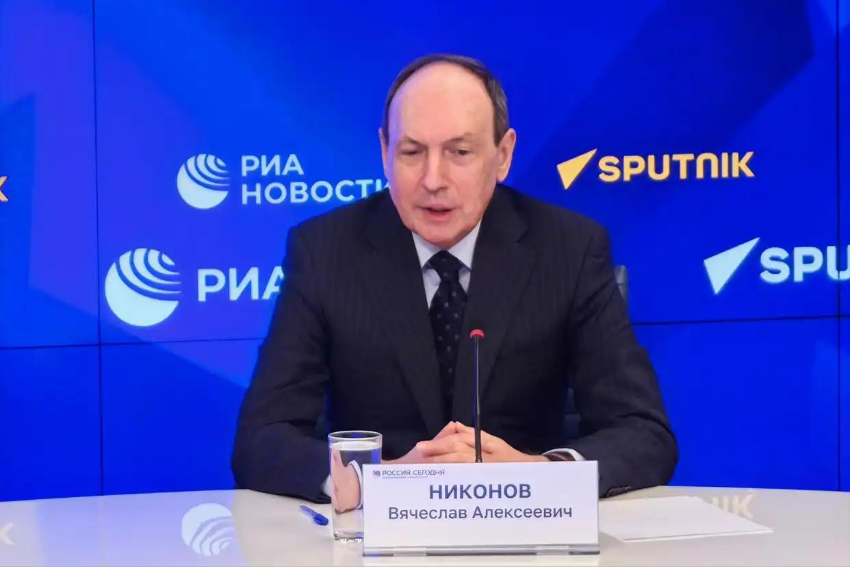 炸锅了，俄罗斯高官突然放出狠话，直接打破所有人心存的期待，关于俄美关系的未来，他