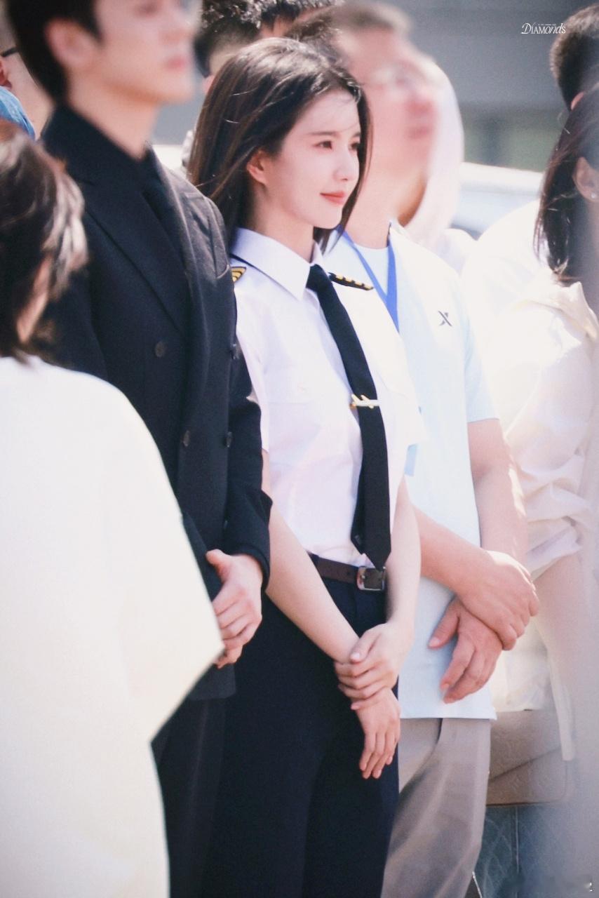 刘些宁首部上星剧女主真为刘些宁感到开心，迎来首部上星剧女主！看她之前作品里的表现