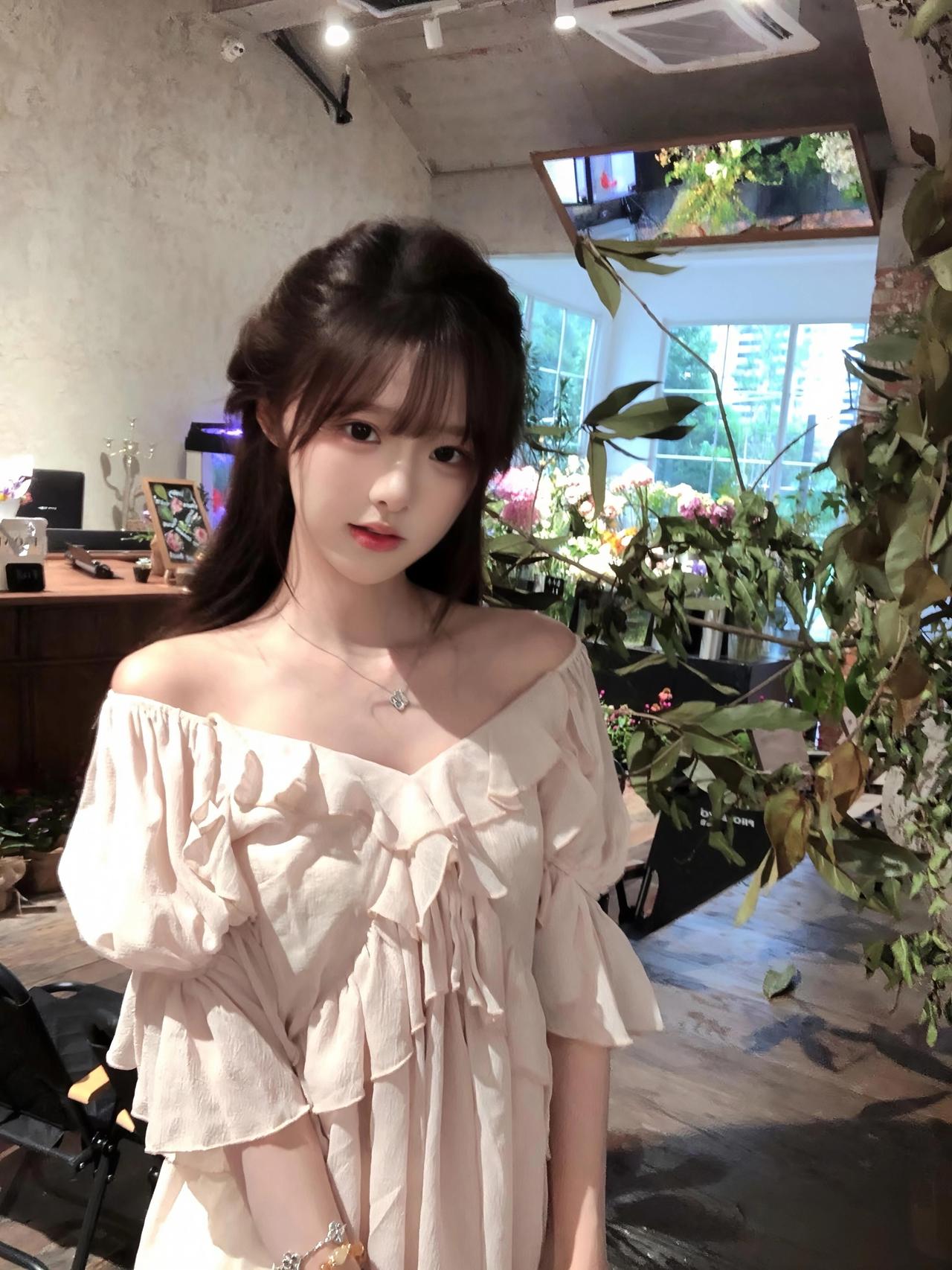 你喜欢哪一种气质的美女？美丽可爱动人，小萝莉，活泼开朗！温柔治愈款美女灵魂之美