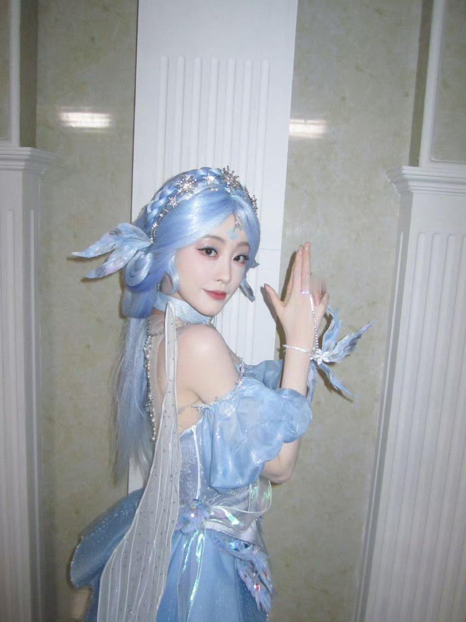 祝绪丹～～祝绪丹二次元cos大赏祝绪丹本人来了都得愣两秒​​​