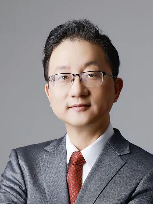 传闻正式落地，澳大利亚最害怕的事还是来了。 8月24日下午，刘劲松乘国航航班