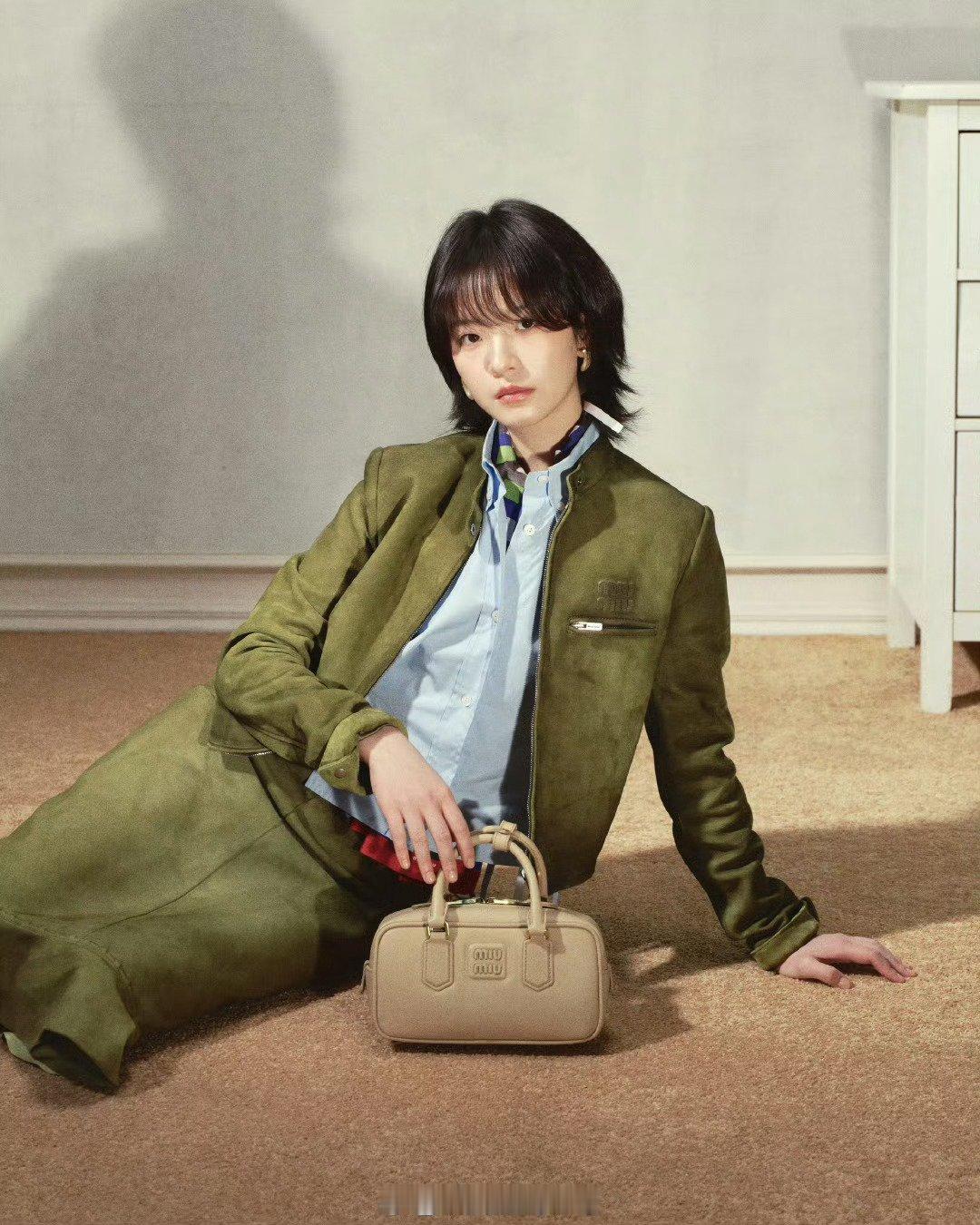 赵今麦跟刘浩存李庚希比起来好不适合MiuMiu这个品牌。。