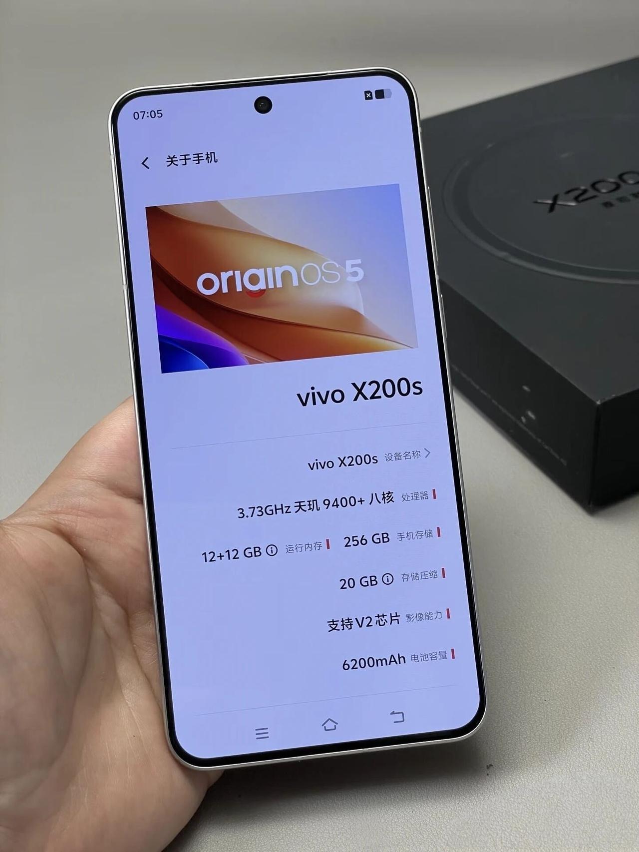 从vivox200s换新后感觉不错作为苹果系统转安卓的用户，重点关注手机信号和拍