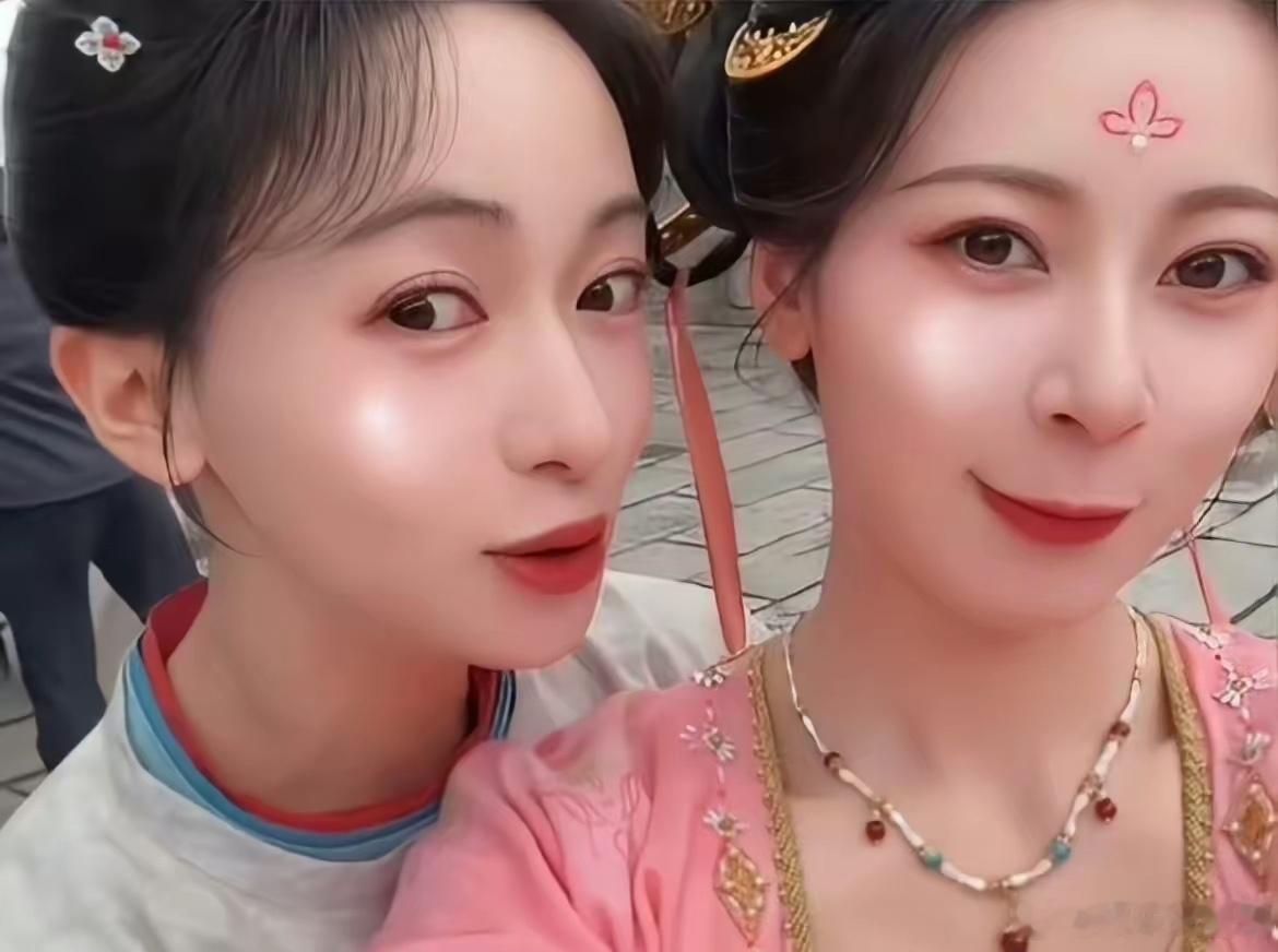 我是真的发现白鹿一走，于正有点自乱阵脚了旗下多女艺人是挨个上热搜开始是赵晴新剧开