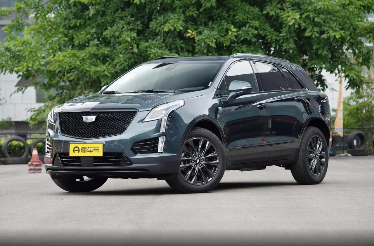 作为一台常年混迹中型豪华SUV圈的“老将”，凯迪拉克XT5这几年价格跳水、配置升