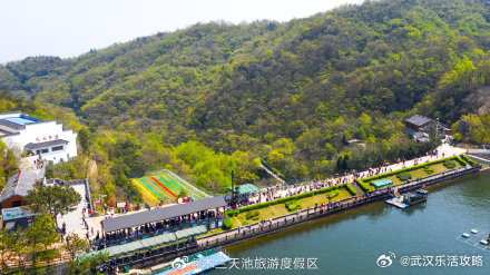 来武汉一定要来木兰天池看看啰~有山有水还有浓厚的木兰文化风情，加上最新推出的丛林