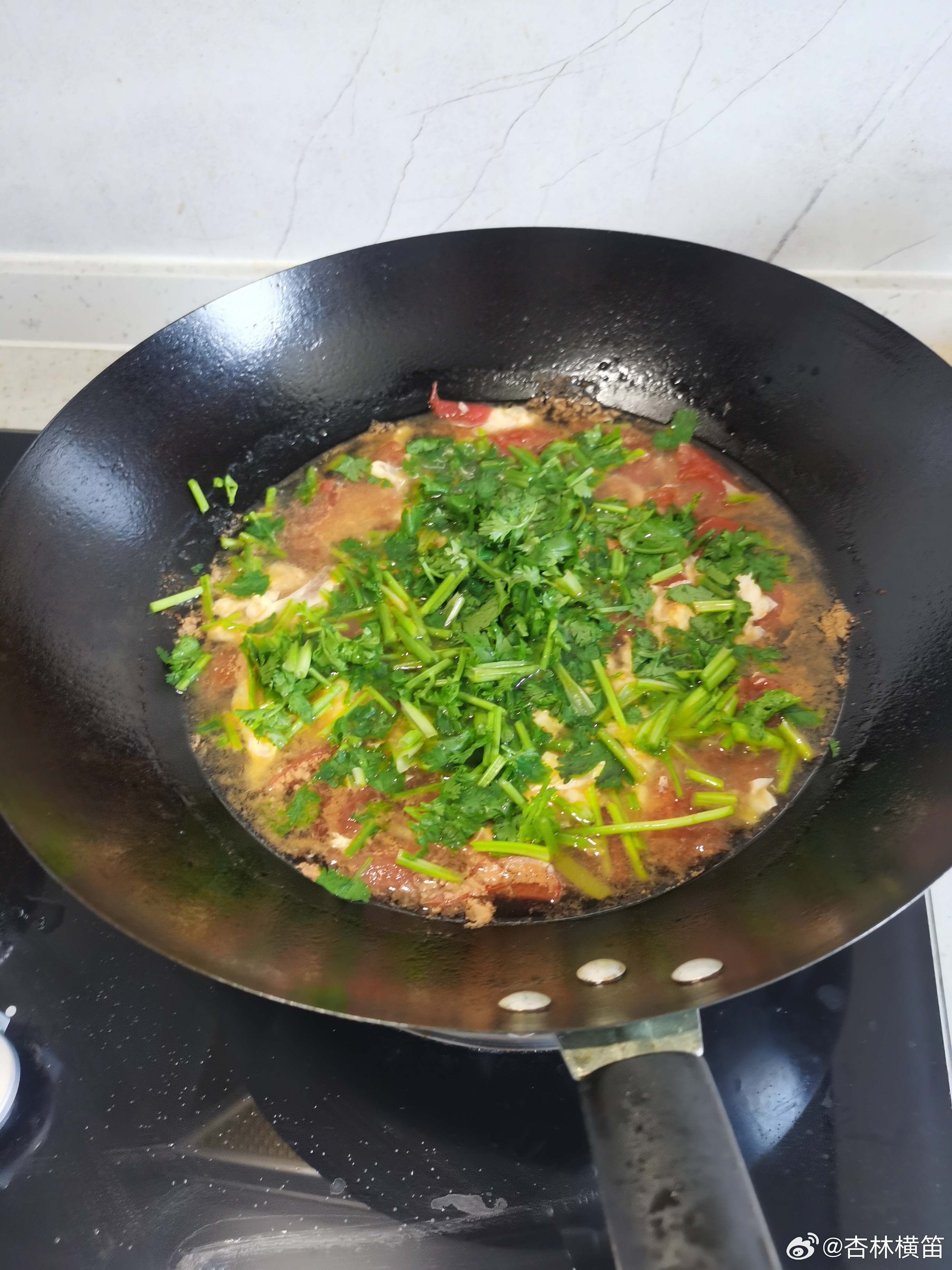 炖排骨，芹菜炒鸡蛋，西红柿鸡蛋汤今日午餐