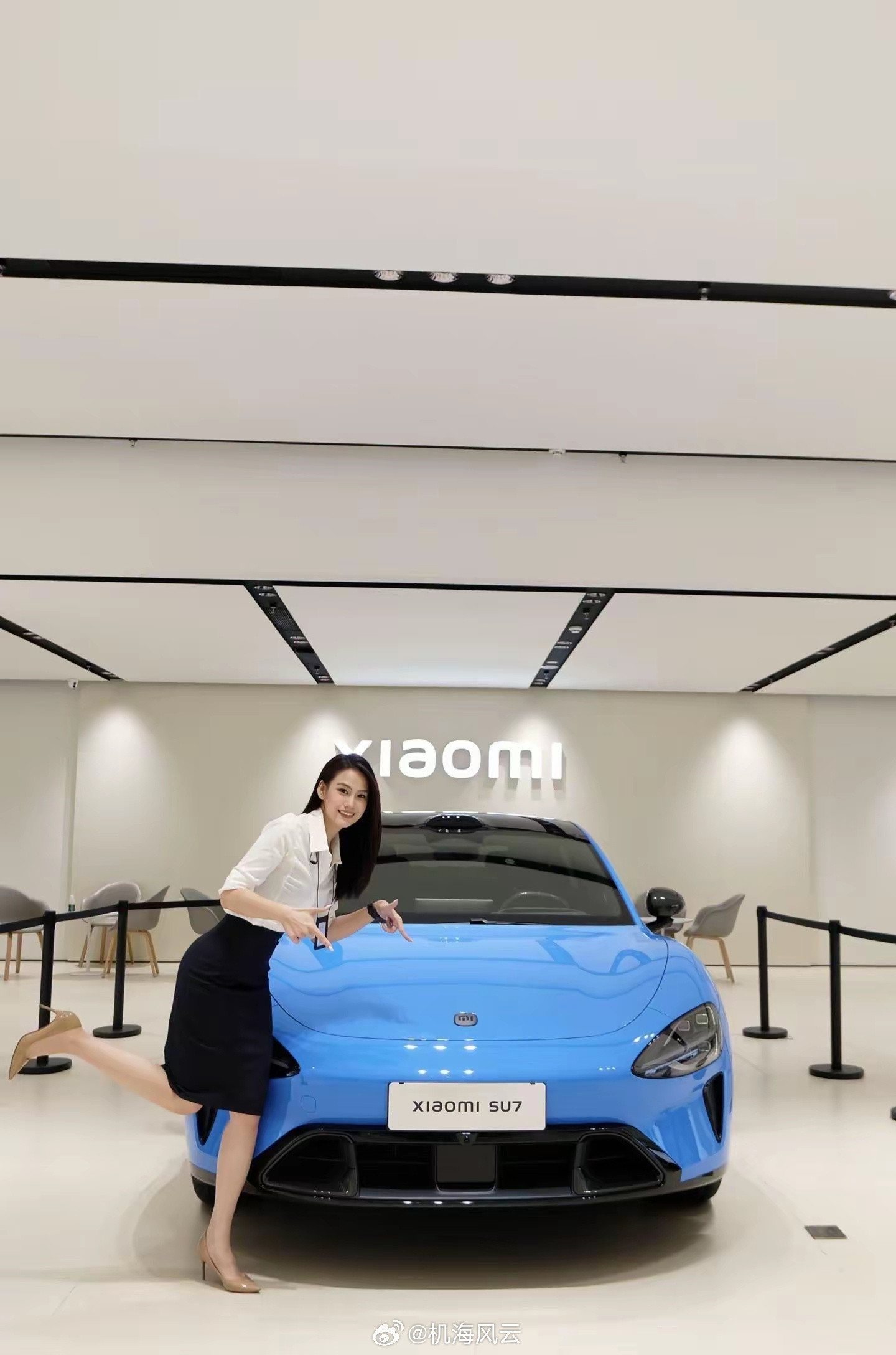 这美女是哪个网红啊？感觉🙅🏻像门店销售