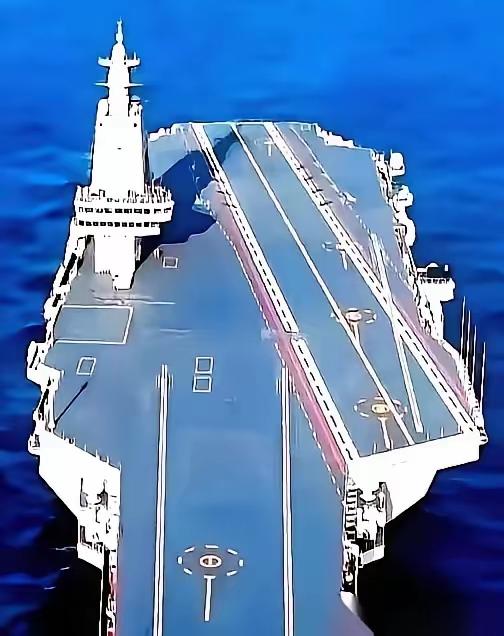 问：福建舰舰载机各有啥本事？歼-35：隐身突防，雷达难捕捉，制空制海一把抓，精