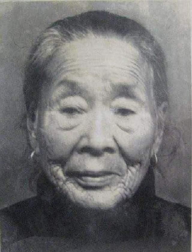 “戴笠情妇！”国民党美女特工张春莲，为了保命，隐姓埋名嫁给农民！30年生下8个孩