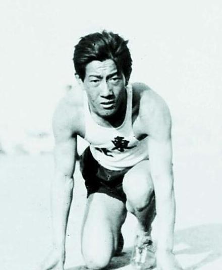 1932年，张学良赞助给刘长春8000大洋，让他去参加洛杉矶奥运会，坐了22天的