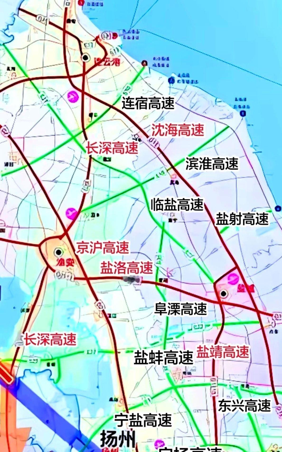 苏北交通枢纽这块招牌，可能真要换地方挂了。淮安这些年一直以“苏北枢纽”自居，可