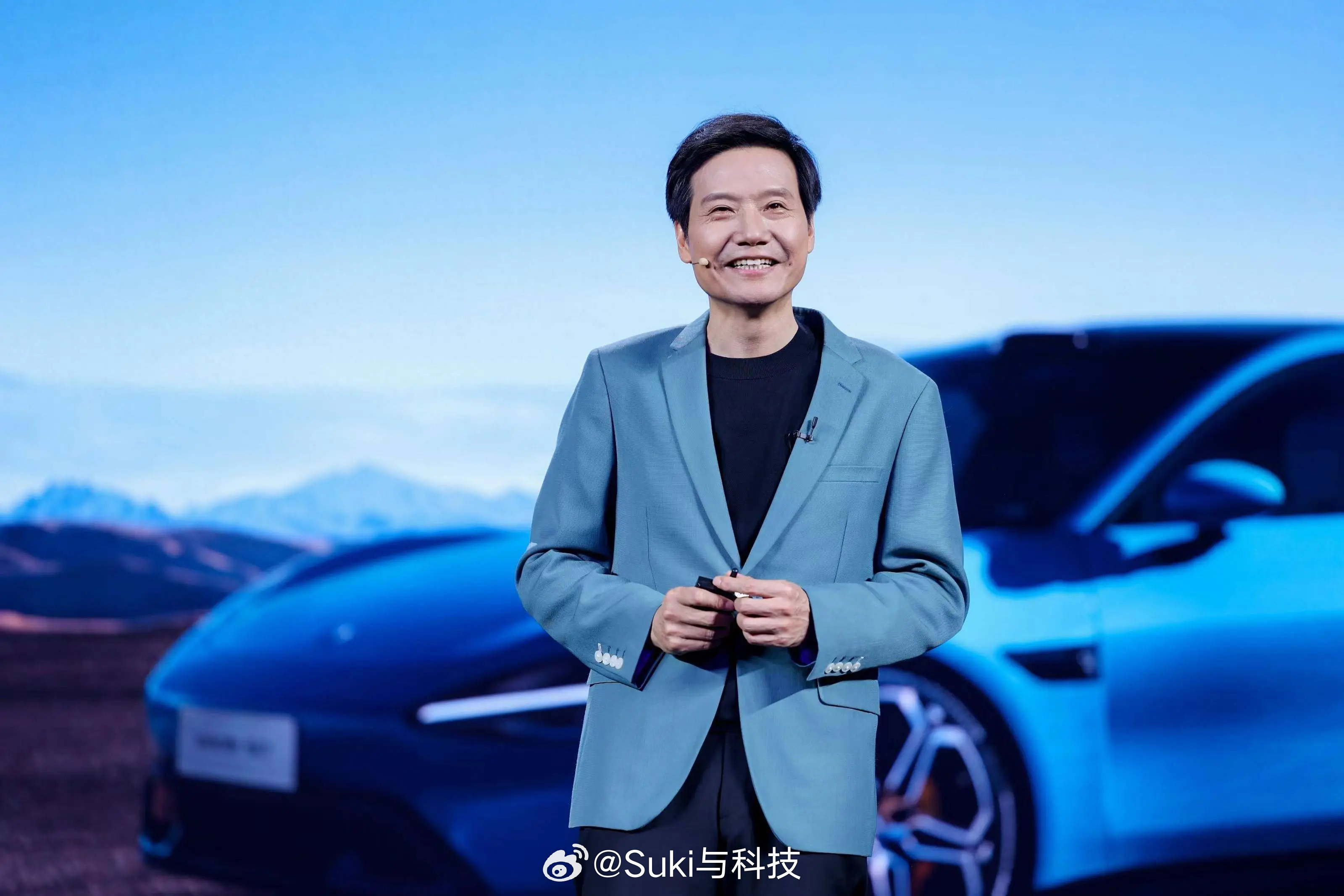 雷军一直没变，但他的人设开始失效了。雷军最厉害的，从来不只是产品，而是“表达产品