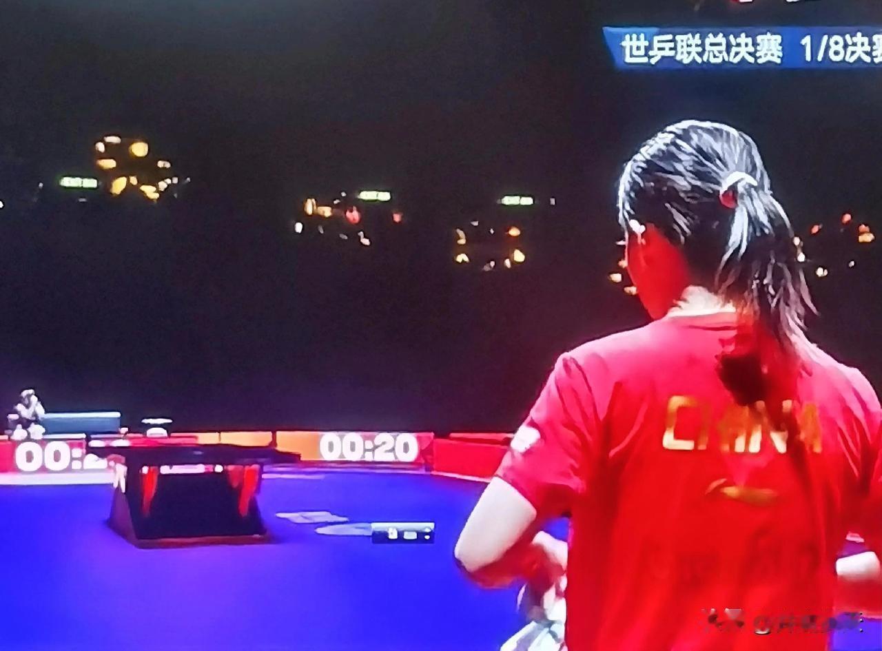 陈幸同与石洵瑶的比赛，刚刚打完，比赛如同扇耳光大赛，简单直接，不比心眼，就拼失误