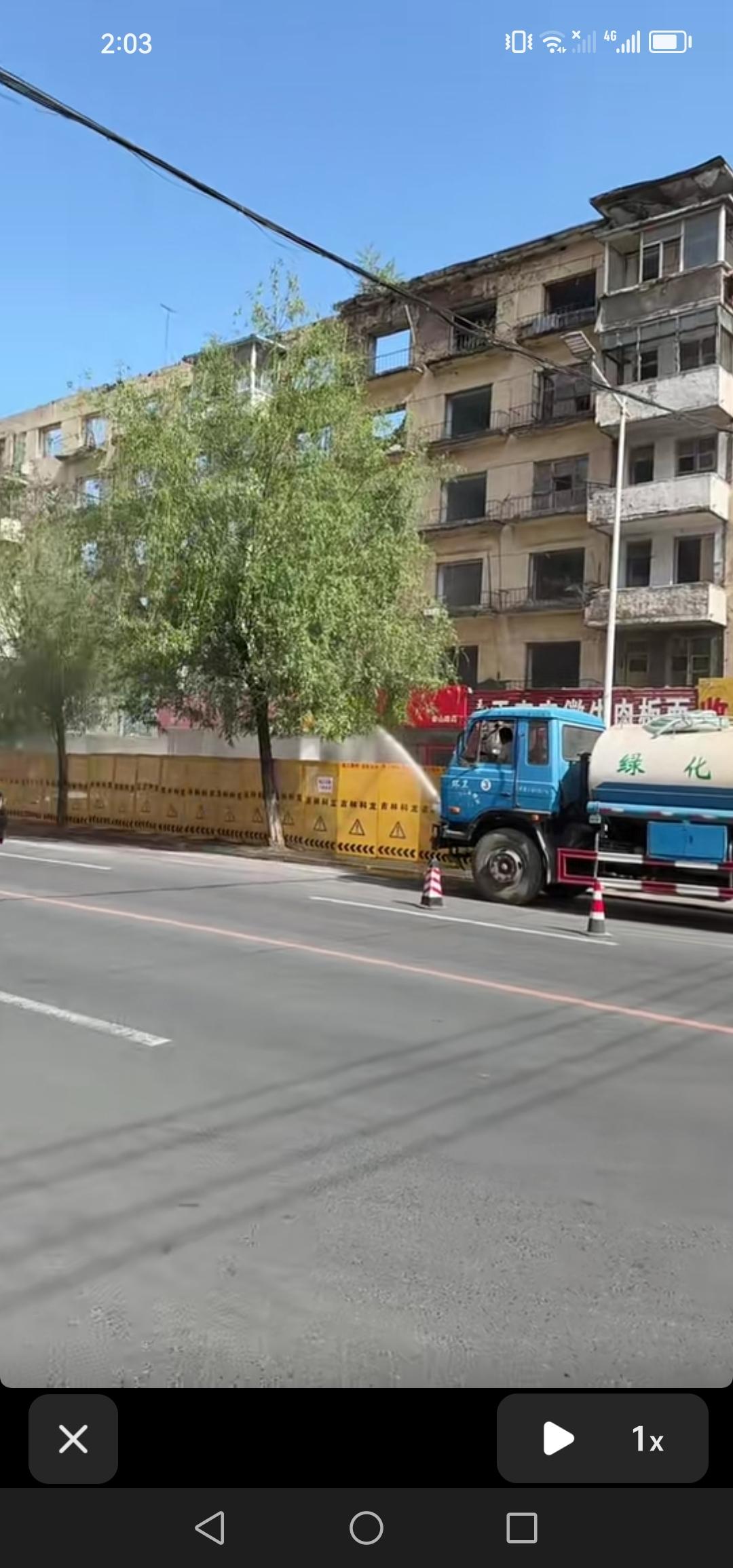 吉林市江南公园南门的最后一栋老楼开始拆除了，这么好的地方能建啥呢？吉林市江南