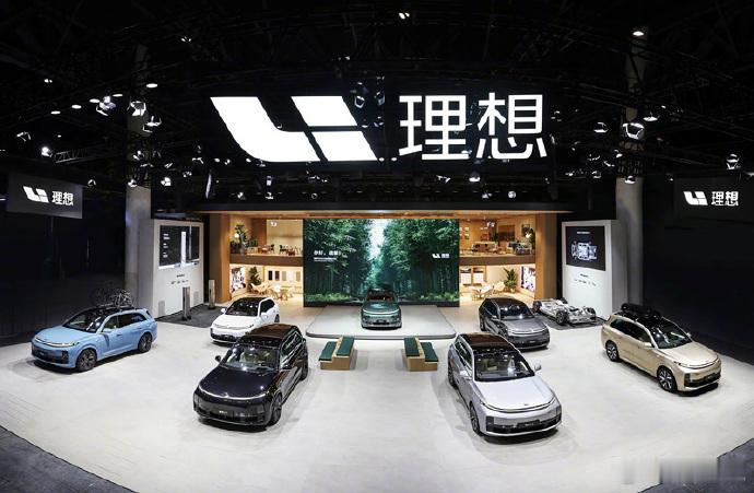 李想正式回应不做轿车5月6日，理想汽车CEO李想通过个人微博发文就理想L9L