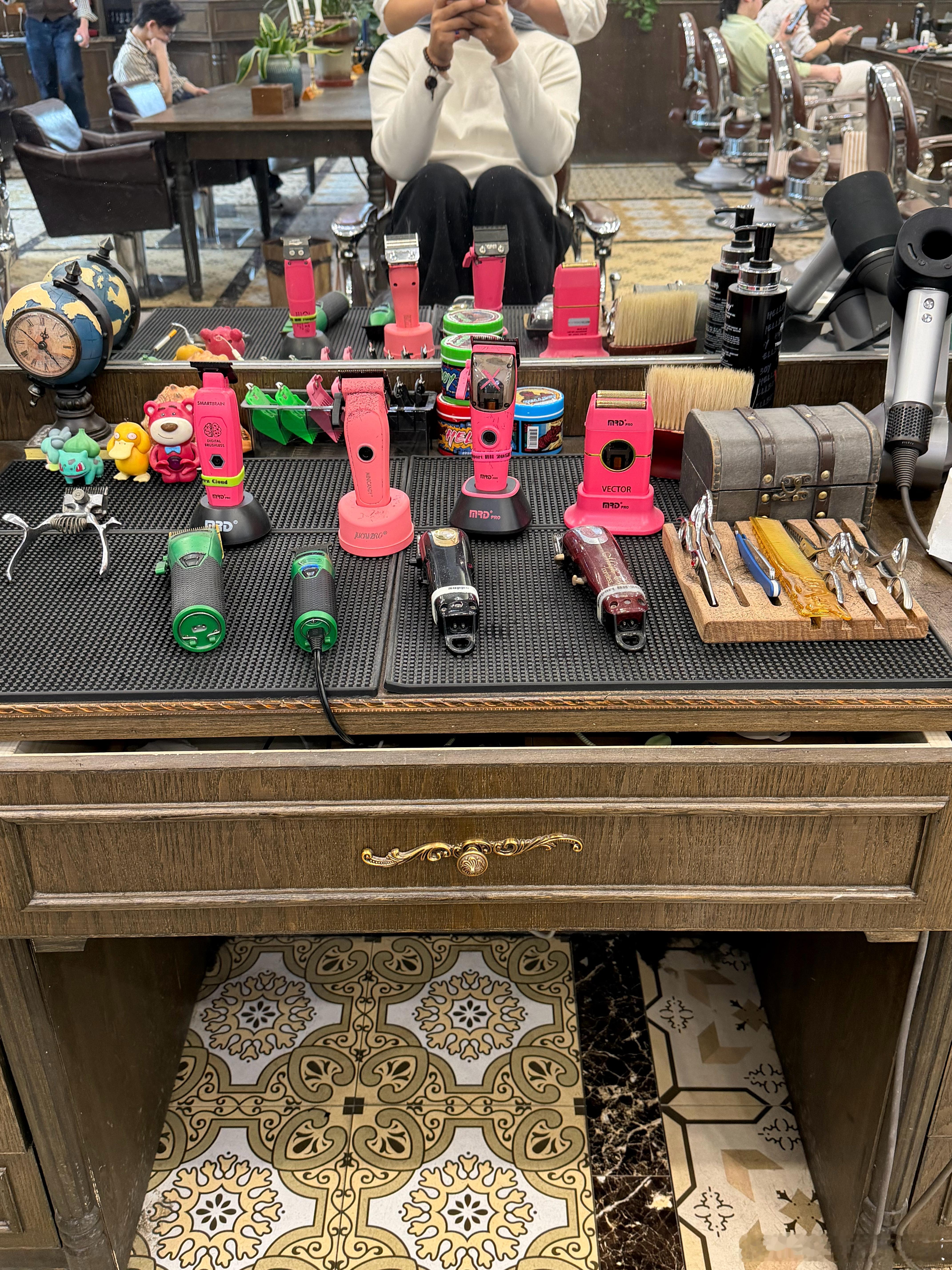 冬至了记得吃饺子剔透跟姚老板混一天吃9顿