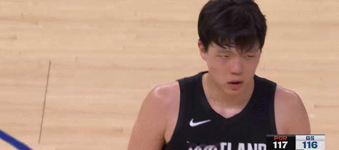 杨瀚森没在做梦，他正在一步一个脚印地敲NBA的门。7尺2的身高，能传能防，现在