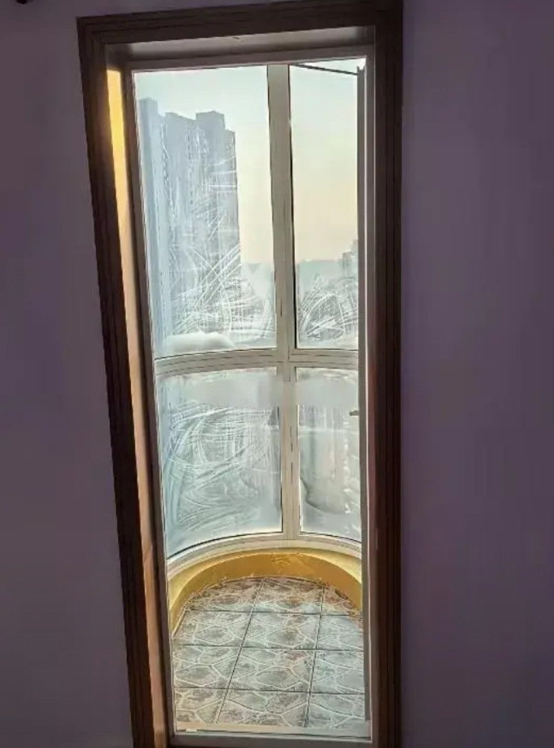 开发商送这么小的地方能干啥？