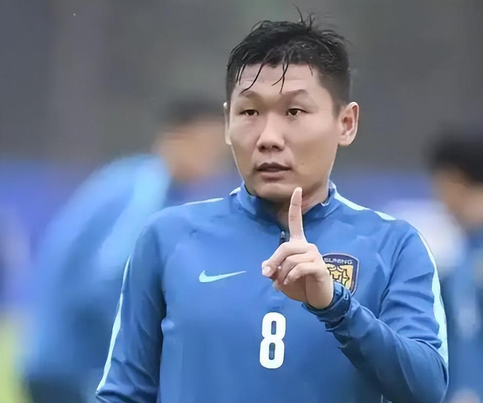重庆铜梁龙中超多轮不胜，压力最大并不是球员和主教练刘建业，而是为俱乐部默默立下赫