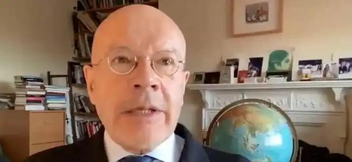 谁也不曾料到，一位年届八旬的英国老学者，竟突然抛出一番重磅言论，一针见血