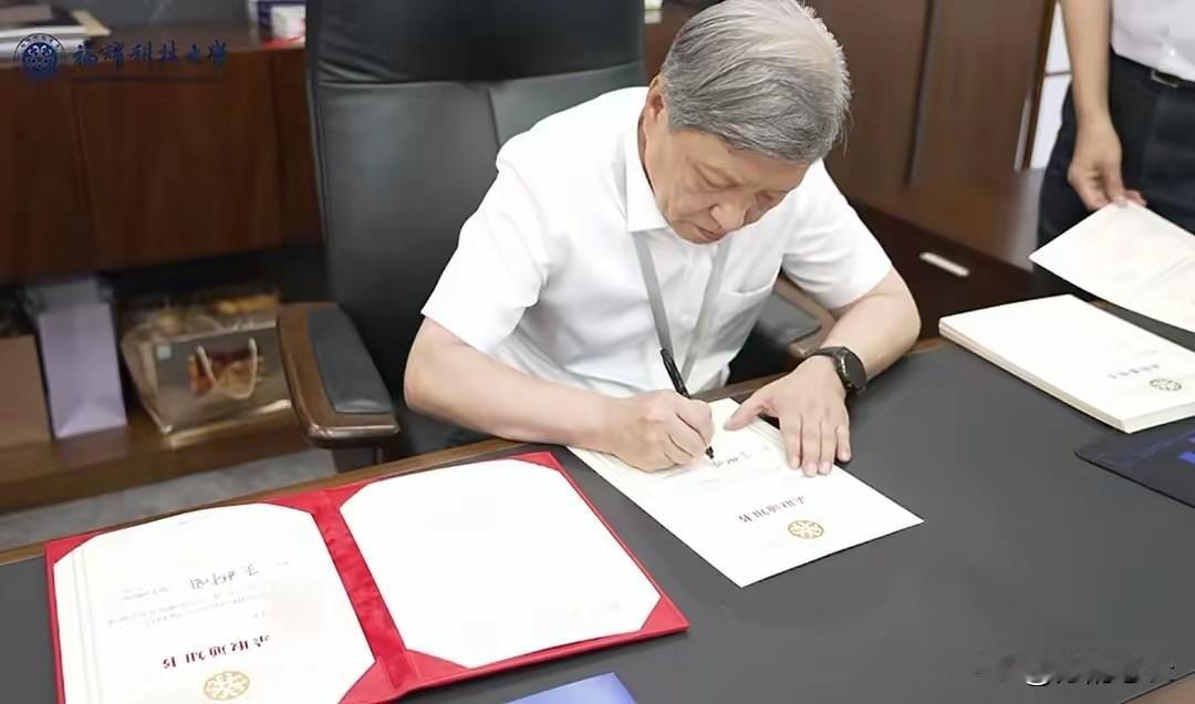 上了高中你才会发现：普通家庭的学生，尤其是农村孩子，福耀科技大学真的是个不错的