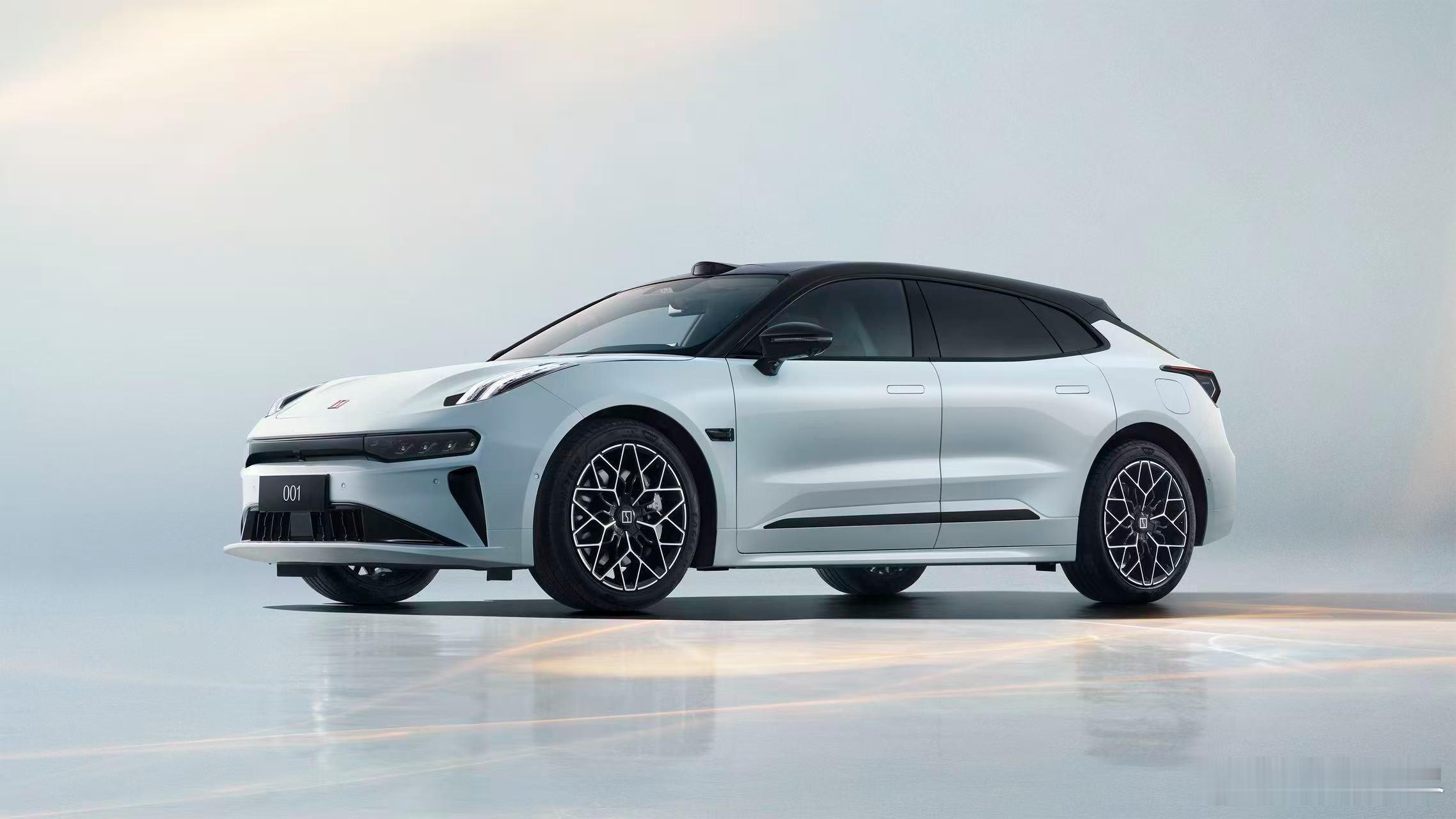 因为：现款极氪001的WE和ME版都已经售罄，YOU版还有。所以：焕新001会从