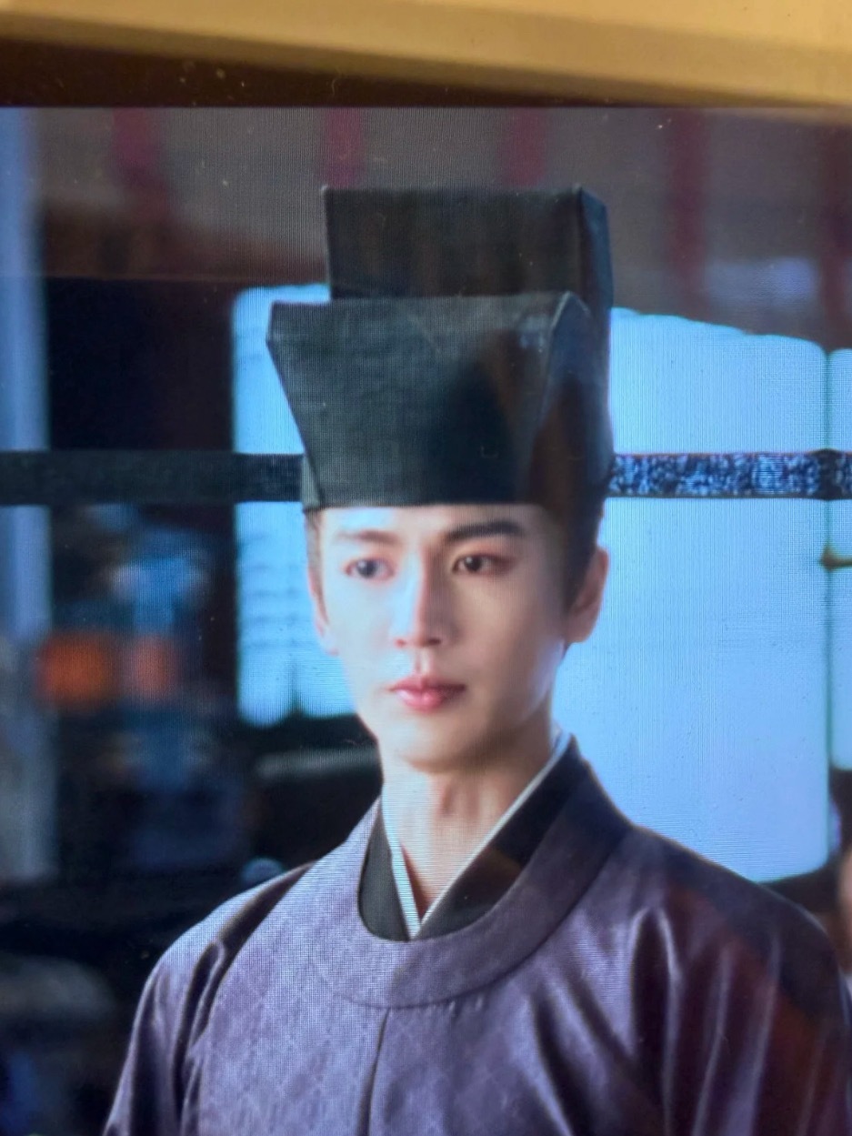 牛啊你眼睛還好嗎？是被蚊子叮了嗎