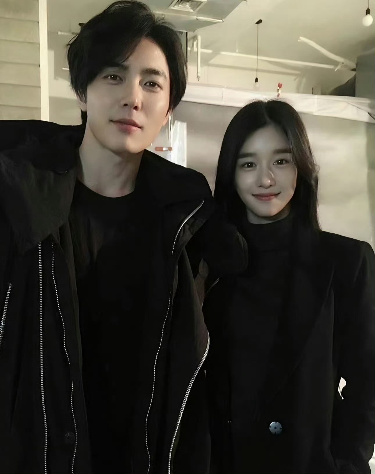 小韩最适合演骨科的一对～🙊​​​