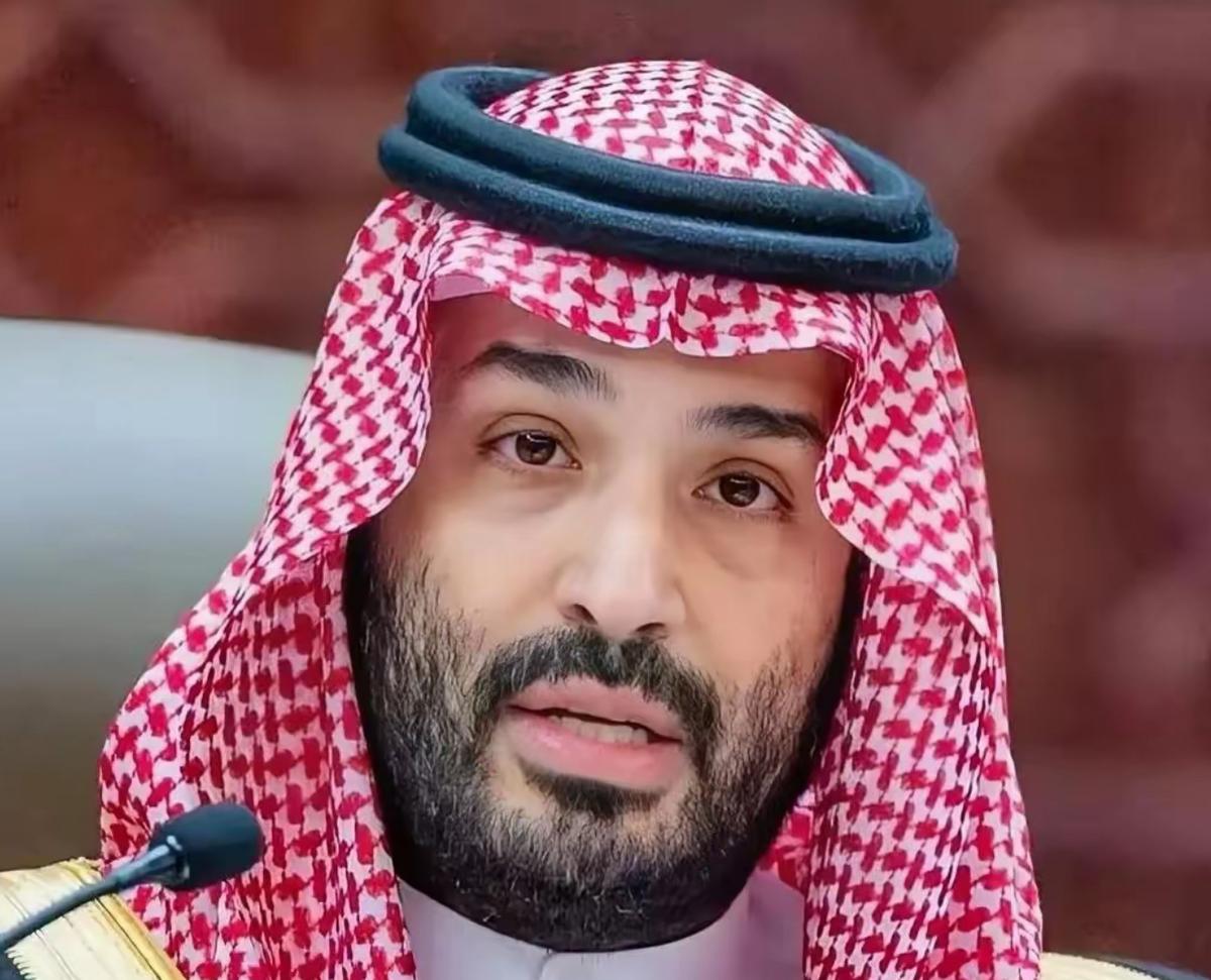 沙特终于把中国的特使盼来了沙特这次是真急了，急到不等中国特使主动登门，就已经